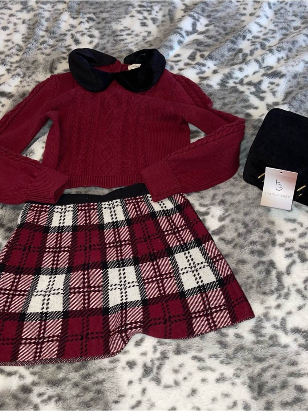 Happily Grey 3 piece holiday outfit